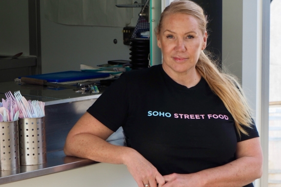 Chef Deb Thumbnail 576x384