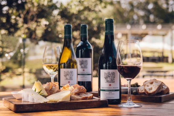 Kennedy Point Vineyard Thumbnail 576x384