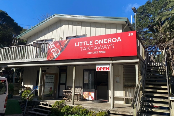 Little Oneroa Takeaways Thumbnail 576x384