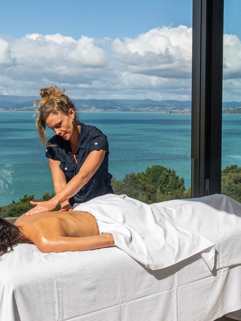 Omana Massage 2560x1440