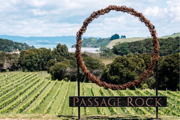 Passage Rock Thumbnail 576x384