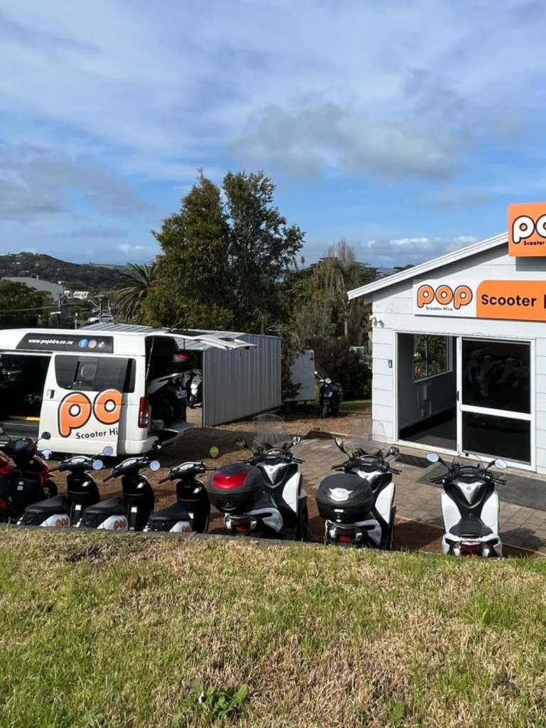 Pop Scooter Hire 2560x1440