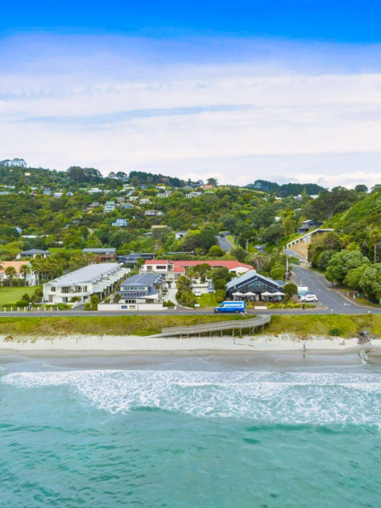 Stunning Onetangi Beach Accommodation