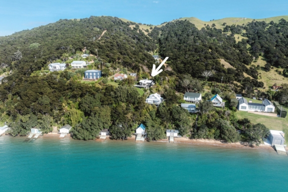 The Boat House Arran Bay Thumbnail 576x384 1