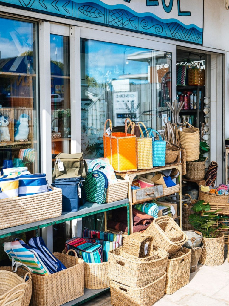 True Blue Waiheke Island Listings 2560x1440 2