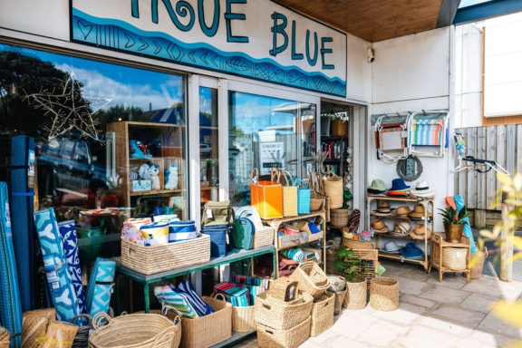 True Blue Waiheke IslandListing Thumbnail 576x384