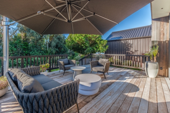 Waiata Beach House Thumbnail 576x384 1